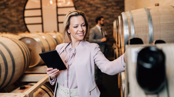 POST BLOG_799X444_shutterstock_2133286337_ENT WINE